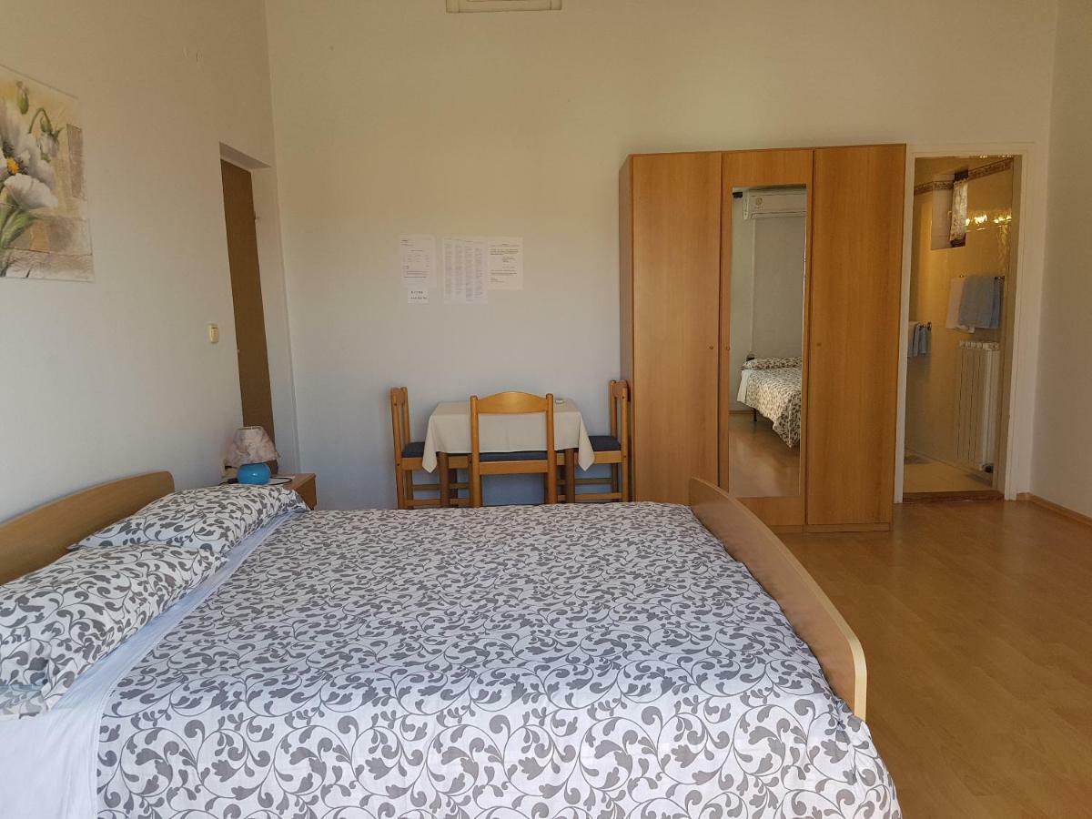 Rooms Siesta Porec Ngoại thất bức ảnh